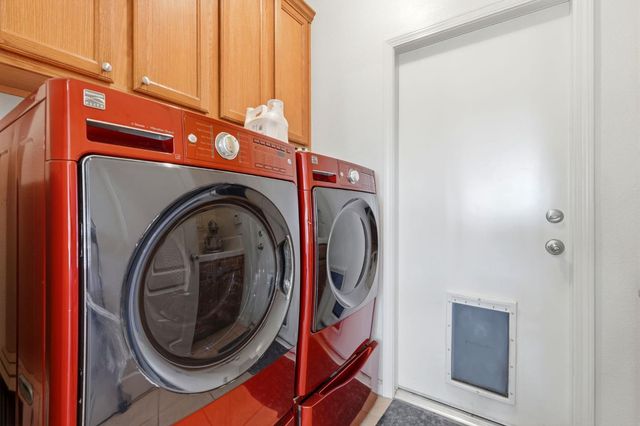 1005 Jubilee Court, Lemoore, CA 93245