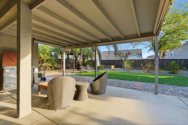 1005 Jubilee Court, Lemoore, CA 93245