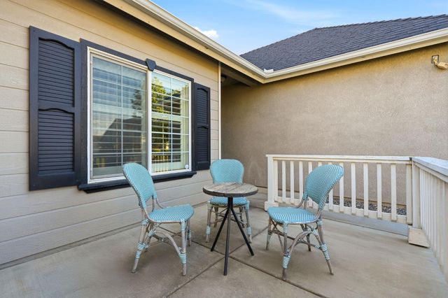 1005 Jubilee Court, Lemoore, CA 93245