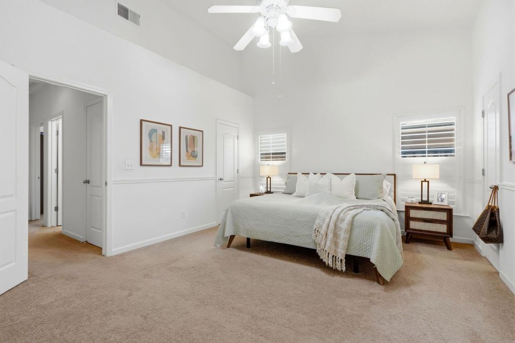 Image 35 of property listing at 1005 Jubilee Court, Lemoore, CA 93245