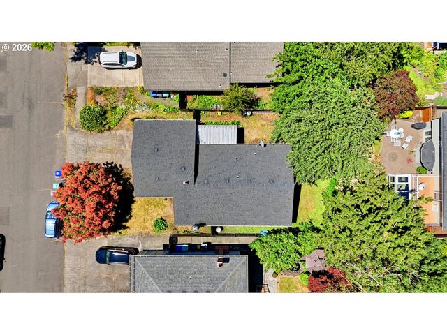 6145 Se GRANT St, Portland, OR 97215