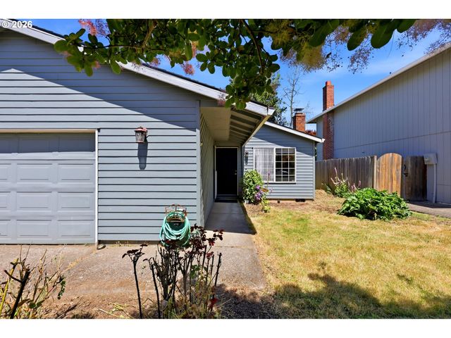 6145 Se GRANT St, Portland, OR 97215