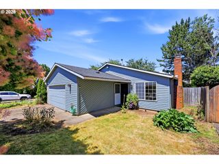 6145 Se GRANT St, Portland, OR 97215