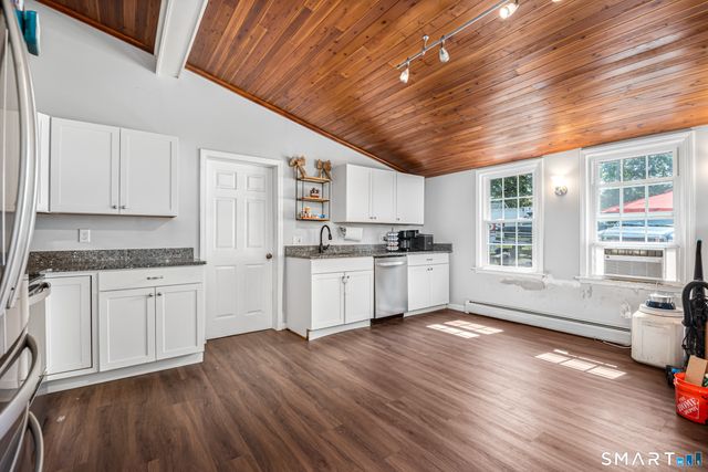 130 Riverton Road, Winchester, CT 06098