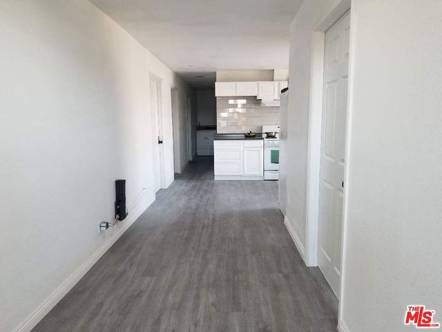 1281 W 35th Street, Los Angeles, CA 90007