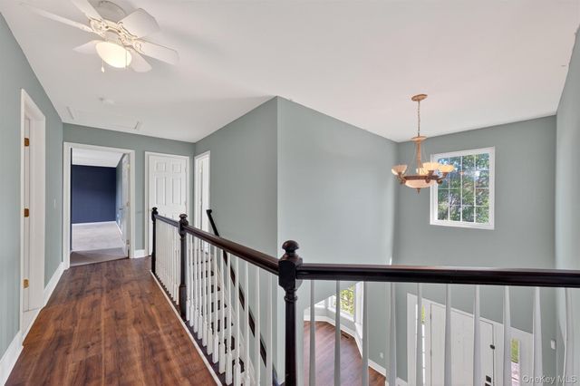 2806 Cherry Tree Way, New Windsor, NY 12553