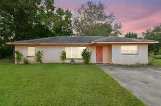 918 CRENSHAW LAKE ROAD, Lutz, FL 33548