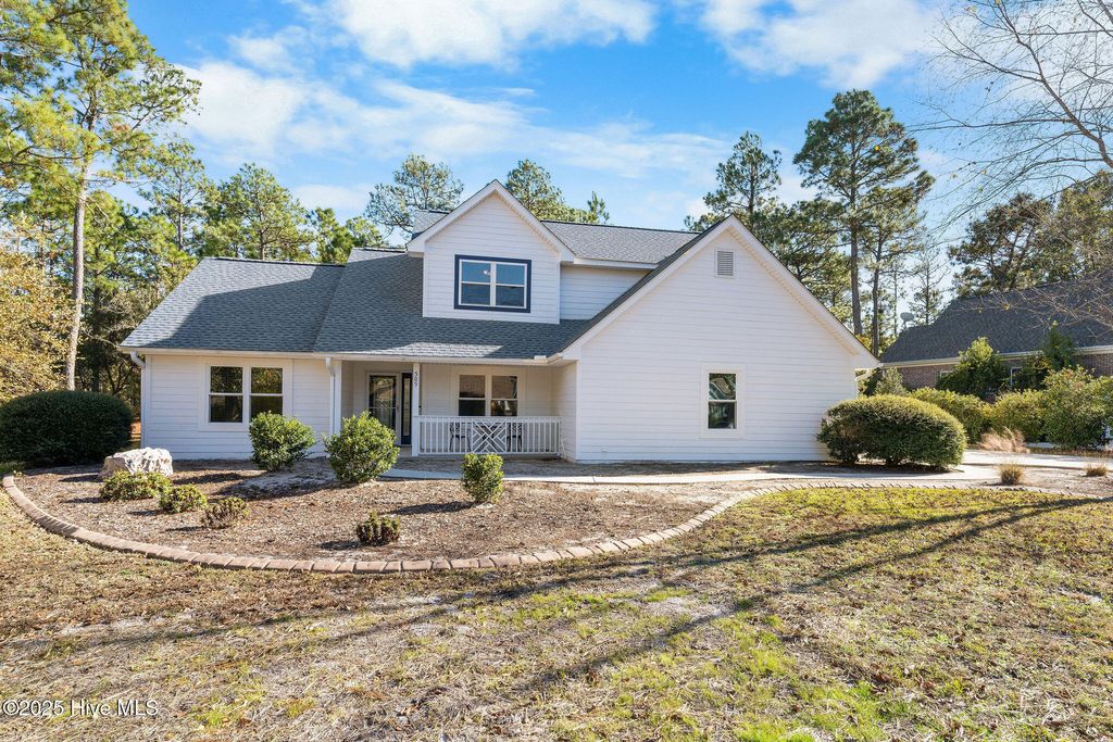509 Whimbreel Court SE, Bolivia, NC 28422