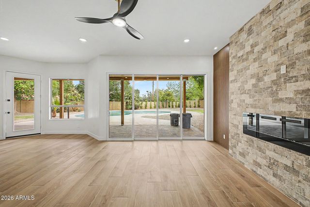 1201 W WASHINGTON Avenue, Gilbert, AZ 85233