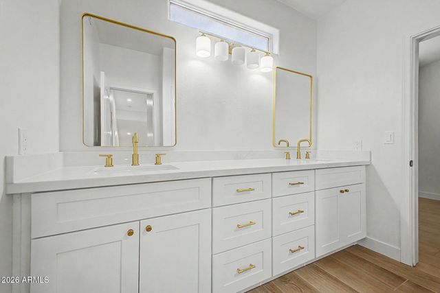 1201 W WASHINGTON Avenue, Gilbert, AZ 85233