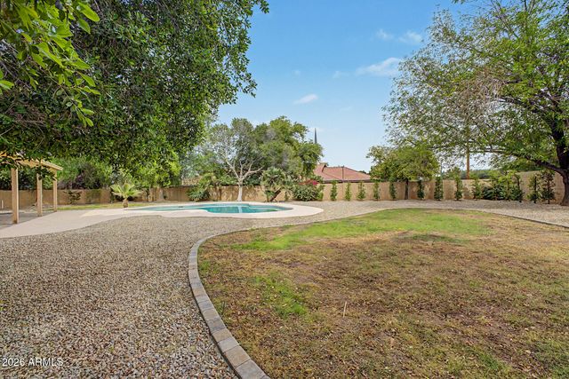 1201 W WASHINGTON Avenue, Gilbert, AZ 85233