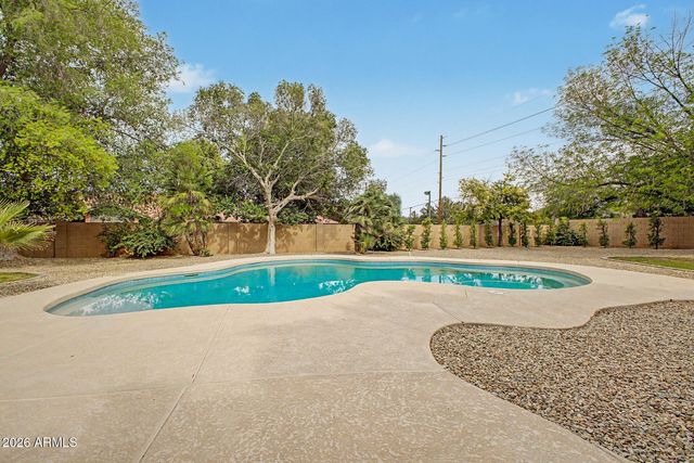 1201 W WASHINGTON Avenue, Gilbert, AZ 85233