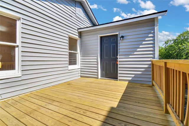 1904 E Crockett Street 2, San Antonio, TX 78202