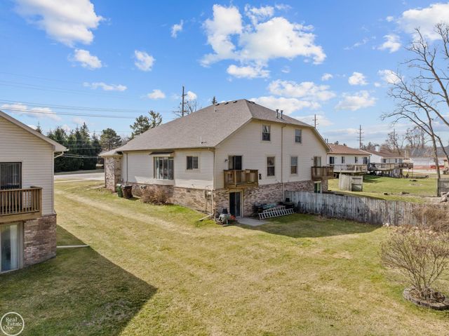 8385 22 Mile Road, Shelby Twp, MI 48317