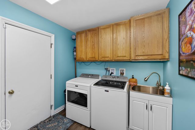 8385 22 Mile Road, Shelby Twp, MI 48317