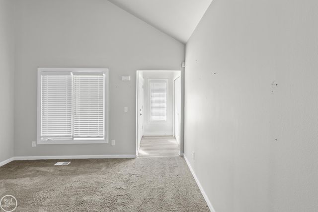 8385 22 Mile Road, Shelby Twp, MI 48317