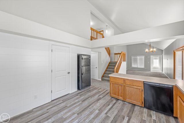 8385 22 Mile Road, Shelby Twp, MI 48317