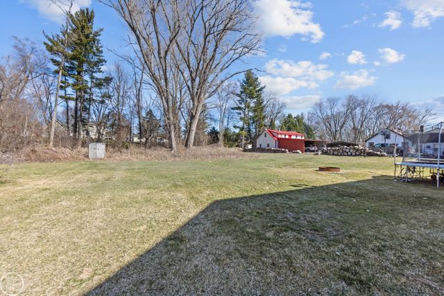 8385 22 Mile Road, Shelby Twp, MI 48317