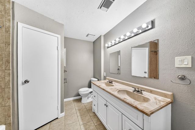 3119 Oak Rock Circle, Spring, TX 77373