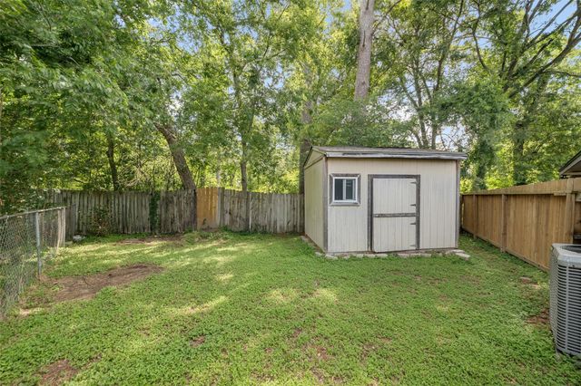 3119 Oak Rock Circle, Spring, TX 77373