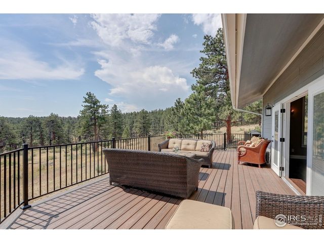 10297 Forest View Dr, Loveland, CO 80538