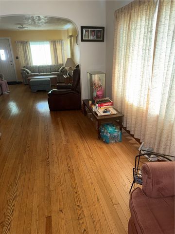 600 Edgewood, Washington Twp, PA 15613