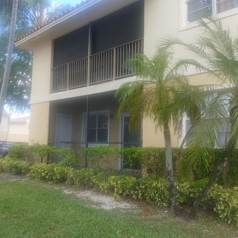 1225 SW 46th Avenue 201, Pompano Beach, FL 33069