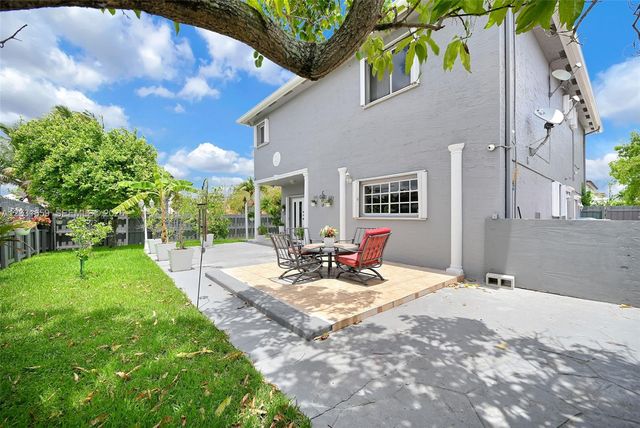 14402 SW 157th Path, Miami, FL 33196