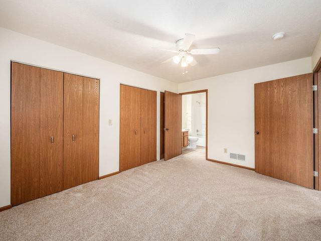 4920 Meadow Run Drive, Hilliard, OH 43026