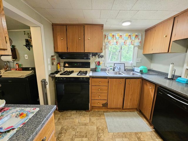 4774 S Lachance Road, Lake City, MI 49651