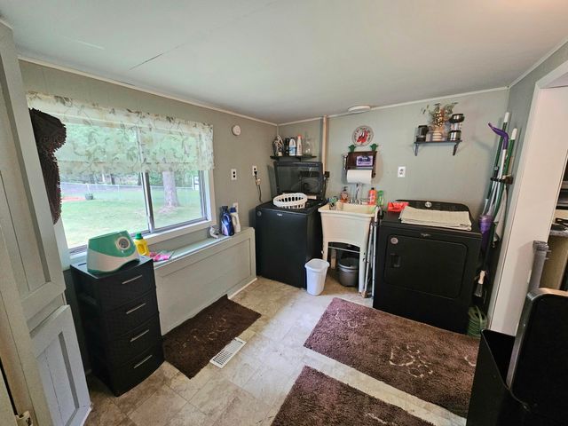 4774 S Lachance Road, Lake City, MI 49651