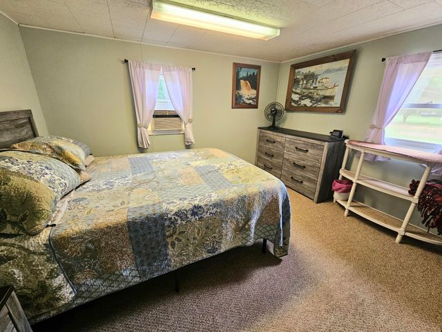 4774 S Lachance Road, Lake City, MI 49651