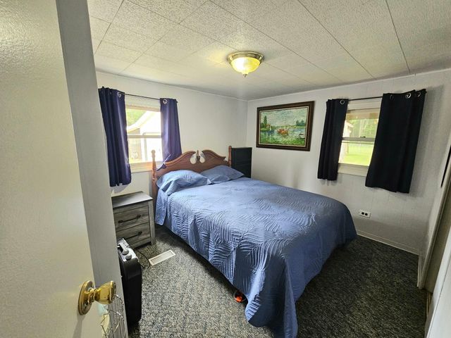 4774 S Lachance Road, Lake City, MI 49651