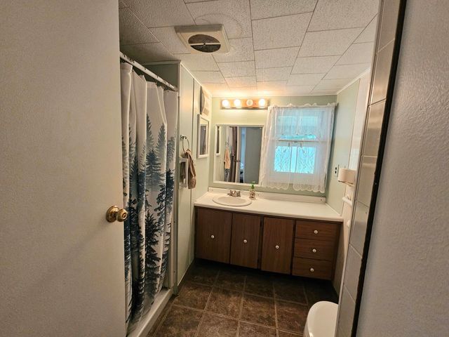 4774 S Lachance Road, Lake City, MI 49651