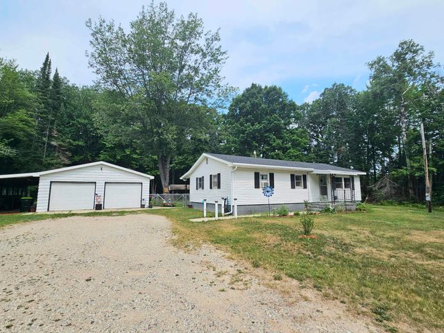4774 S Lachance Road, Lake City, MI 49651