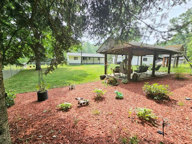 4774 S Lachance Road, Lake City, MI 49651