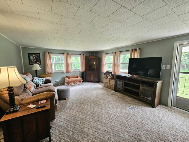 4774 S Lachance Road, Lake City, MI 49651