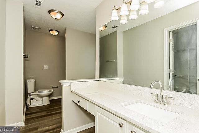 221 Greenleaf Drive, Hampton, GA 30228