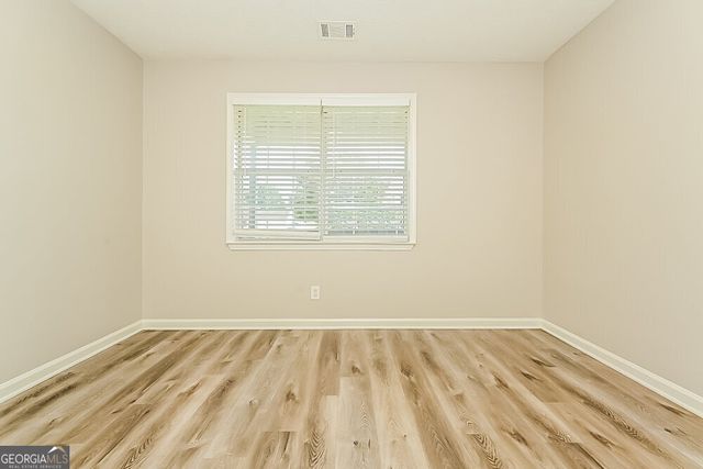 221 Greenleaf Drive, Hampton, GA 30228