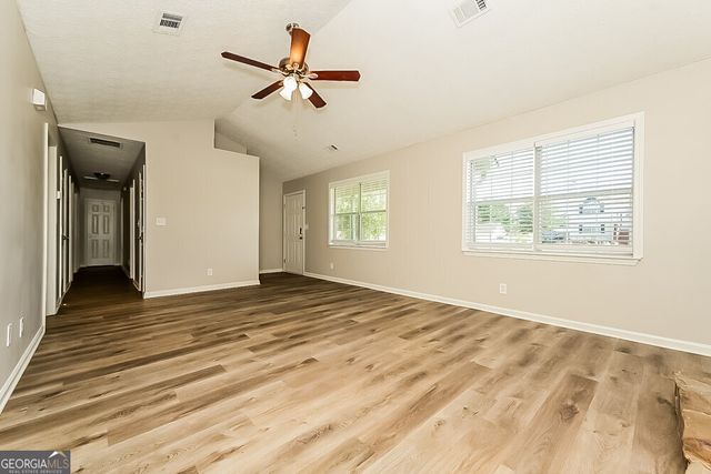 221 Greenleaf Drive, Hampton, GA 30228