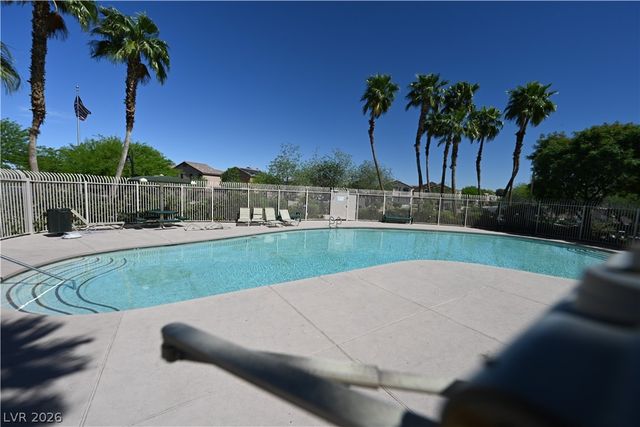 5515 BIG RED Court 103, Las Vegas, NV 89122