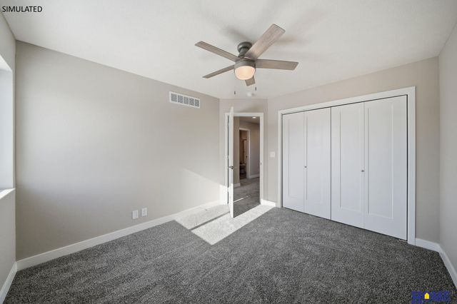 8921 Peregrine Road, Lincoln, NE 68505