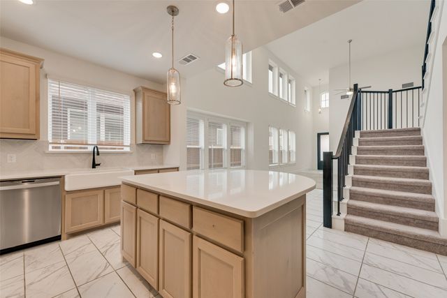 7158 Helena Hill, Royse City, TX 75189