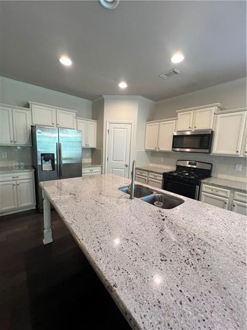 2055 Wheylon Drive, Lawrenceville, GA 30044