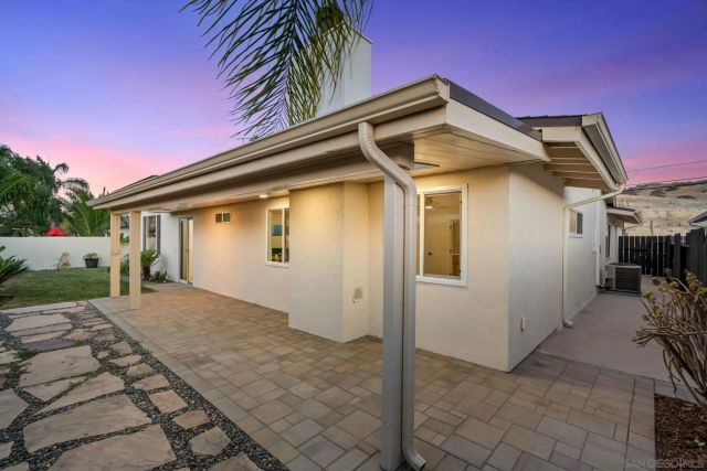 12674 Metate Ln, Poway, CA 92064