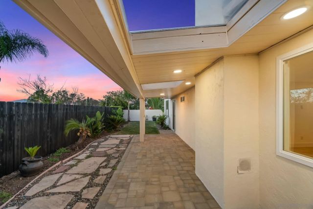12674 Metate Ln, Poway, CA 92064