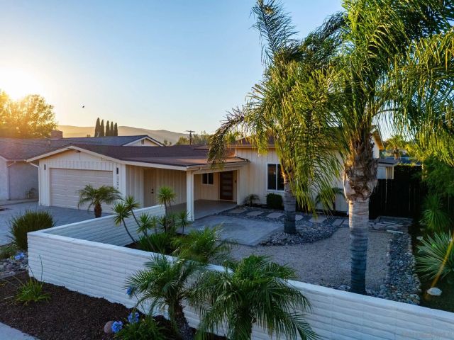 12674 Metate Ln, Poway, CA 92064