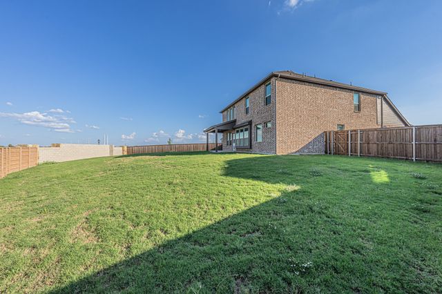1100 Stallion Lane, Justin, TX 76247