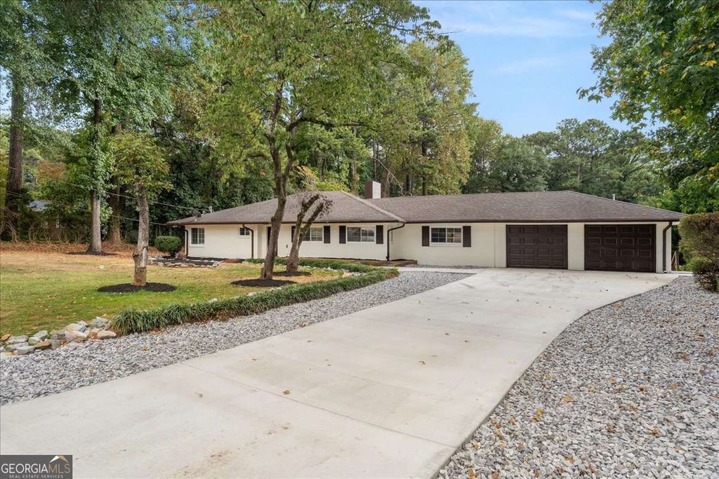 2410 Rugby Avenue, College Park, GA 30337 — photo 2