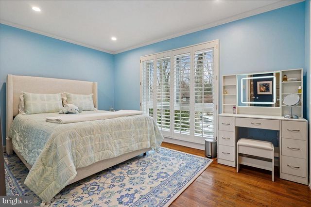 2111 LIRIO CT, Reston, VA 20191